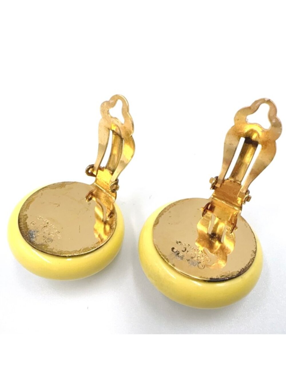 Chanel Color Plastic Studs Circle Faux Pearl Yellow Gold White Earrings - Picture 7 of 11